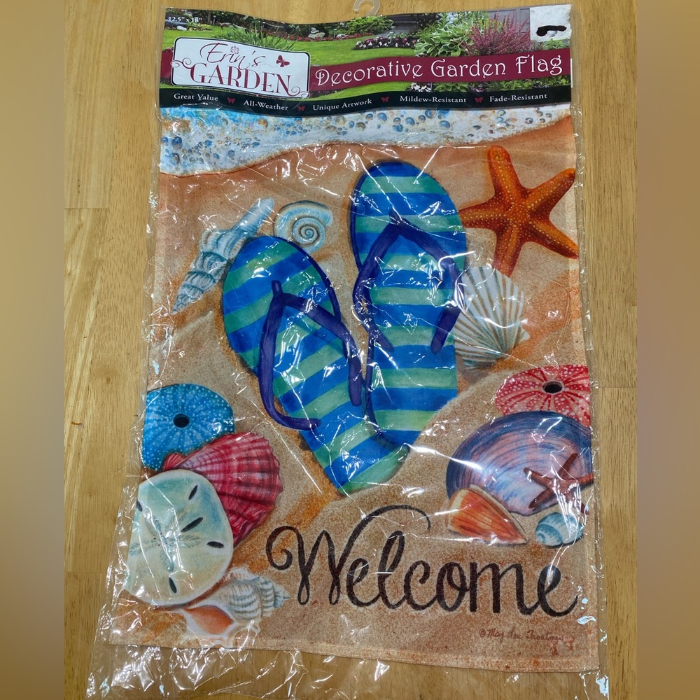 Decorative Garden Flag with Blue Flip Flops and Seashells  12.5 x 18”
